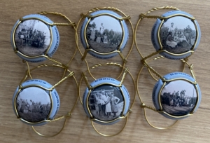 CHAMPAGNE ALAIN BEDEL - PLAQUES DE MUSELETS Capsules personnalisées CHAMPAGNE ALAIN BEDEL 